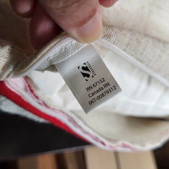 Saro Lifestyle Jolly Snowman Down Filled Christmas Winter Throw Pillow 16 x 16 - Picture 6 of 8